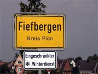 Fiefbergen Village Sign
